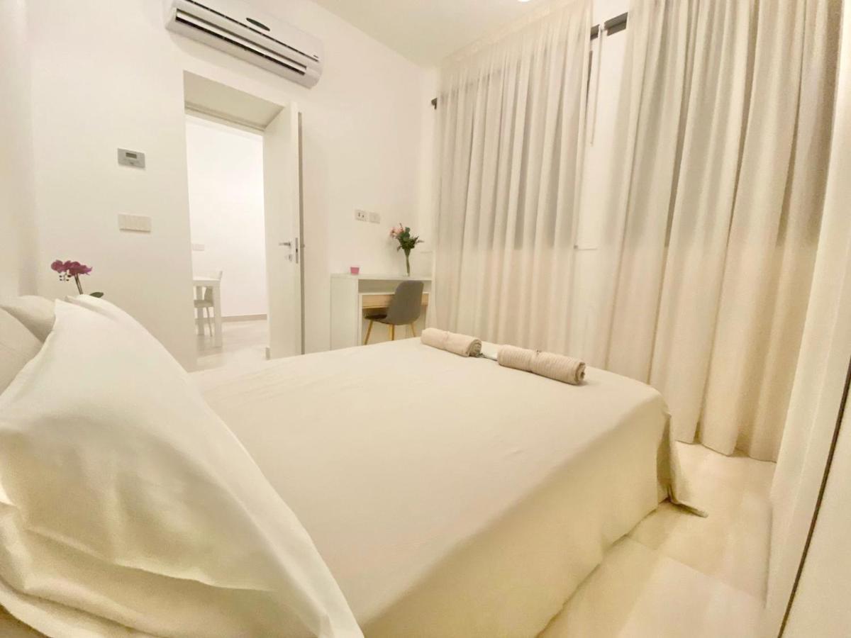 Elegance Duomo Apartment Milan Exterior photo
